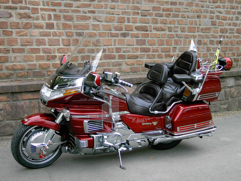 Мотоцикл турист с коляской Honda GL 1500 GOLD WING Sidecar